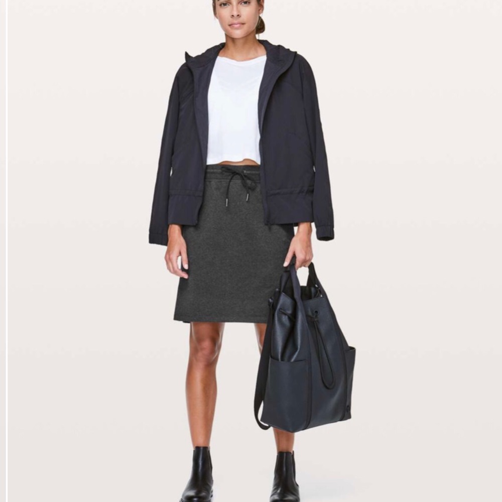 Lululemon Start Anew skirt - Picture 1 of 8